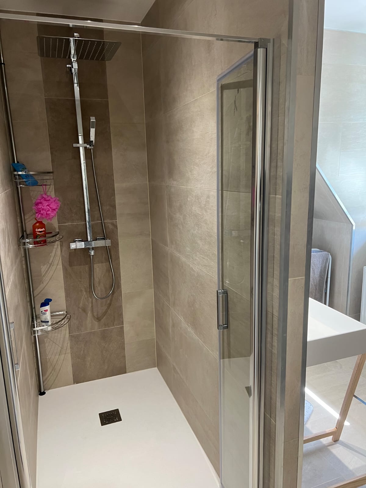 Aménagement de douche sénior sécurisée